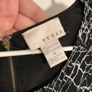 Kenar Womens Size 10 Sleeveless A-Line Shift Dress Black Gray Electrical Pattern thumbnail 6