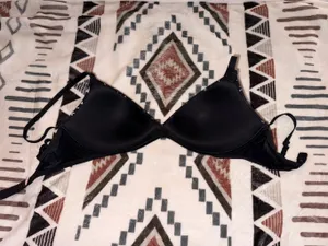 Victoria's Secret Bra thumbnail 4