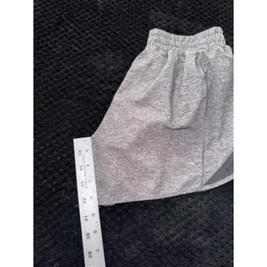 Lululemon Women's Hotty Hot Short II Heather Gray‎ Size 6 thumbnail 8