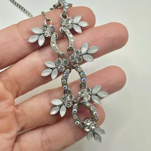 Silver tone rhinestone flower necklace Silver thumbnail 3