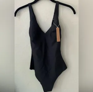 SKIMS Body Unlined Plunge Bodysuit S thumbnail 3