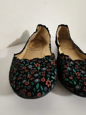 Crown Vintage Westyn Black Floral Print Ballet Flats Size 9 thumbnail 2