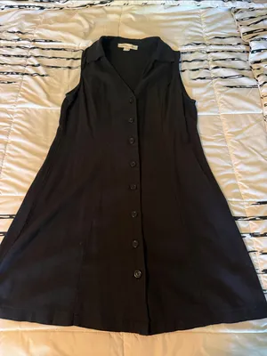 Monteau Los Angeles Sleeveless Black Button-Front A-Line Dress thumbnail 1