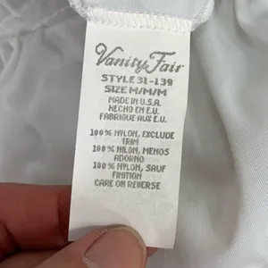 Vanity Fair | Medium | VINTAGE Embroidered Satin Button Robe Lingerie Night Gown thumbnail 10