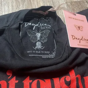 Dolls Kill/Daydream Nation “Don’t Touch Me” Black Graphic Tee thumbnail 11