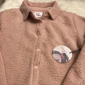 NWT Pink Petals Los Angeles light Pink sherpa coat jacket thumbnail 5