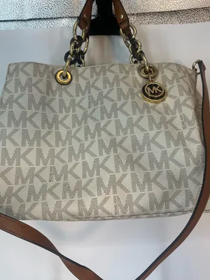 Michael Kors White Logo Tote with Brown chain & Leather Cynthia Medium bag thumbnail 2