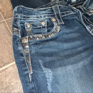 Miss Me Mid-Rise Straight Jeans Sequins 24x33” Bling Rhinestone Western thumbnail 8