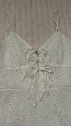 White Cotton Eyelet Sun Dress Size M thumbnail 3