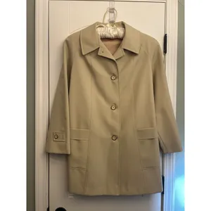 Vintage Beige Button Front Car Coat Women’s Classic Tailored Jacket With Pockets thumbnail 11