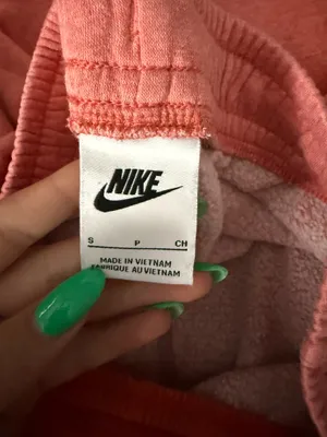 Nike sweatpants  thumbnail 3
