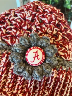 University of Alabama Kids Red & Gray Crochet Beanie Handmade thumbnail 6