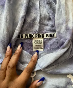 PINK Victoria’s Secret Sweatshirt thumbnail 2