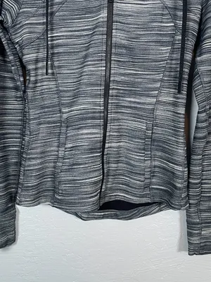 Lululemon Women 8 Heathered Black White Hooded Define Jacket Athleisure thumbnail 2