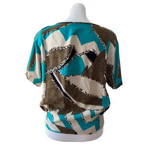 Vintage ‘70s Campus Casuals of California Short Sleeve Blouse w/ Shoulder Pads thumbnail 4