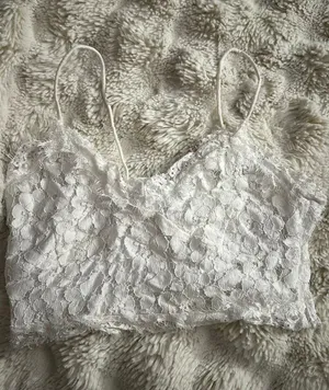 white crop top thumbnail 1