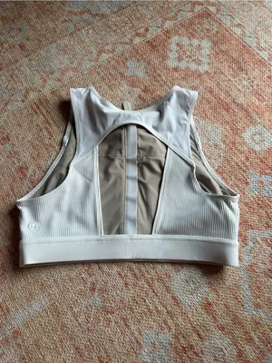 Lululemon Train to Beach Top White W2BY6S fits like a 6 thumbnail 4