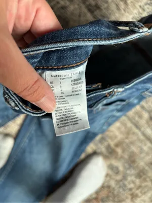 American Eagle skinny jeans thumbnail 3