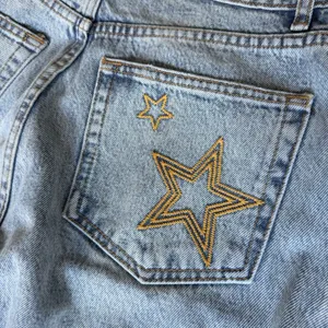 Reformation Cynthia High Rise Straight Jean Star Embroidered Sloane Size 28 thumbnail 8