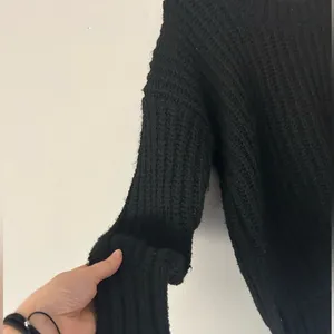 Aerie Thick Chunky Knit Black Oversized Crewneck Sweater Size XS Cozy Winter thumbnail 2