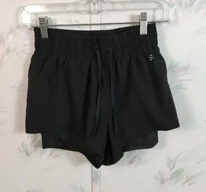 H&M Sport Black Shorts thumbnail 1