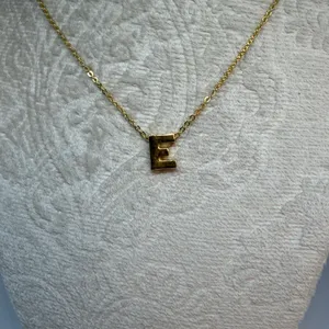 Gold Tone Letter E Initial Pendant Necklace Dainty Minimalist Alphabet Jewelry thumbnail 2