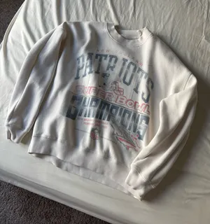 Abercrombie pullover  thumbnail 1