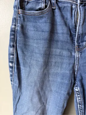 Hollister Women’s High-Rise Super Skinny Jeans Medium Wash Size 7R / 28 thumbnail 2