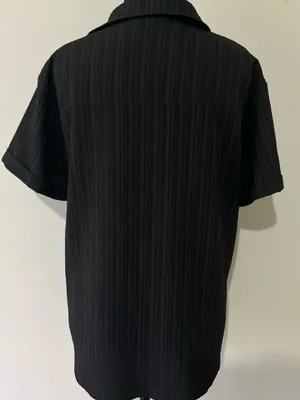 Relaxed Layering Black Short-Sleeve Textured Button-Down Shirt Small thumbnail 5