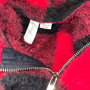 Ethyl Clothing Gorpcore Winter Pullover Women XL Red Black Buffalo Plaid Sherpa thumbnail 4