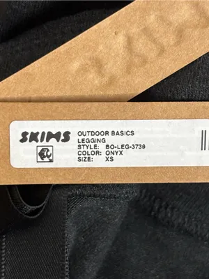 Skims outdoor basics leggings onyx size Extra small NWT thumbnail 3