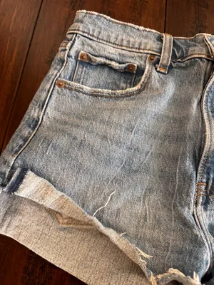 Abercrombie High-Rise Light Blue Denim Shorts thumbnail 3