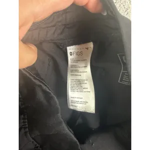 Figs Technical Collection Zamora Jogger Scrub Pants in Black Size Medium Pet thumbnail 5