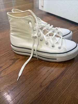 Converse High Top Sneakers in White thumbnail 4