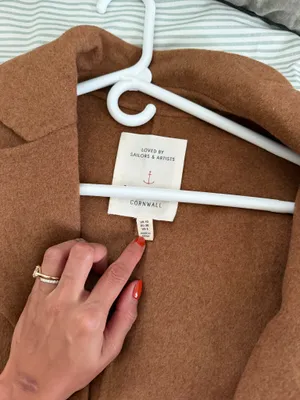 Brown jacket thumbnail 4