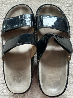 Annabella Women’s Black Patent Leather Double-Strap Slide Sandals size 6.5 thumbnail 5