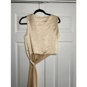 Mare Mare Asymmetric Knot Blouse Womens Size XS Gold Satin Tank Anthropologie thumbnail 4