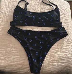 SHEIN Bikini Set Size Medium 0325 thumbnail 1