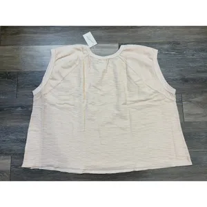 Universal Threads Women's Textured Cap Sleeve Sweatshirt, Off White, 4x thumbnail 3