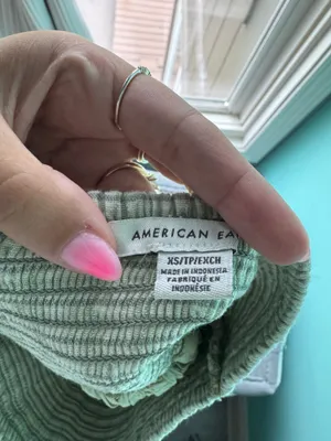 American Eagle Set Two-Piece thumbnail 5