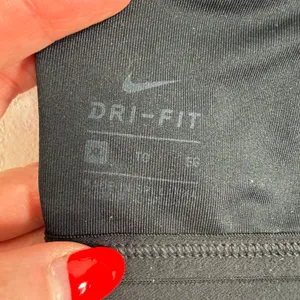NIKE S Small Dri-Fit Indy Light Support Sports Bra Black Swoosh Logo Women's thumbnail 9