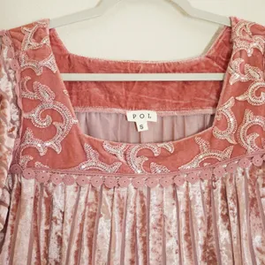 POL Size Small Pink Velvet Burnout Shirt Blouse Sequin Embroidered Ruffle Boho thumbnail 3