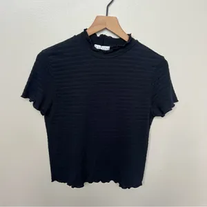 Planet Gold Macy’s NWT Black Mock Neck Lettuce Trim Ribbed Short Sleeve Top thumbnail 5