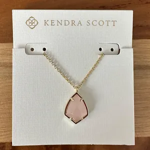 Kendra Scott NWT Cory Necklace Gold Rose Quartz thumbnail 1