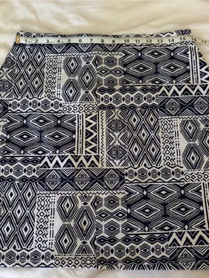 Like New pencil skirt in navy and white geometric print | size L thumbnail 3