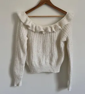 Anthropologie Ivory White Ruffled Boat Neck Soft Wool Knit Sweater Size Medium thumbnail 3