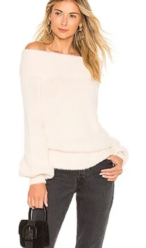 ✨ ELSA SWEATER✨  thumbnail 1