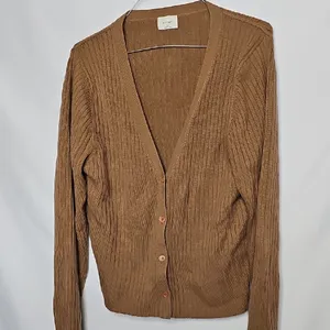 Wilfred Aritzia Button Down 55% Wool Tan Cardigan Sweater Sz 2XL thumbnail 2