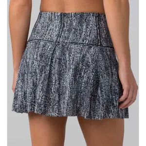 Lululemon‎ Lost in Pace Skort Size 6 Tall Black Country Club Preppy Tennis Prep thumbnail 3