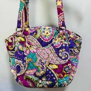 Lovely Vera Bradley Shoulder Bag in Pristine Condition thumbnail 5